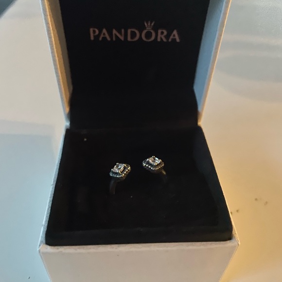Authentic Pandora Ring - Picture 2 of 3